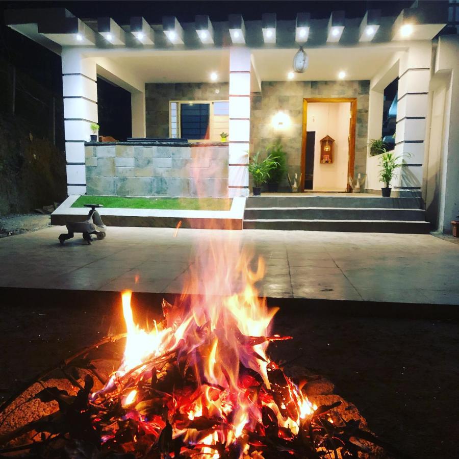 Kamoga Homestay Вираджпет Екстериор снимка