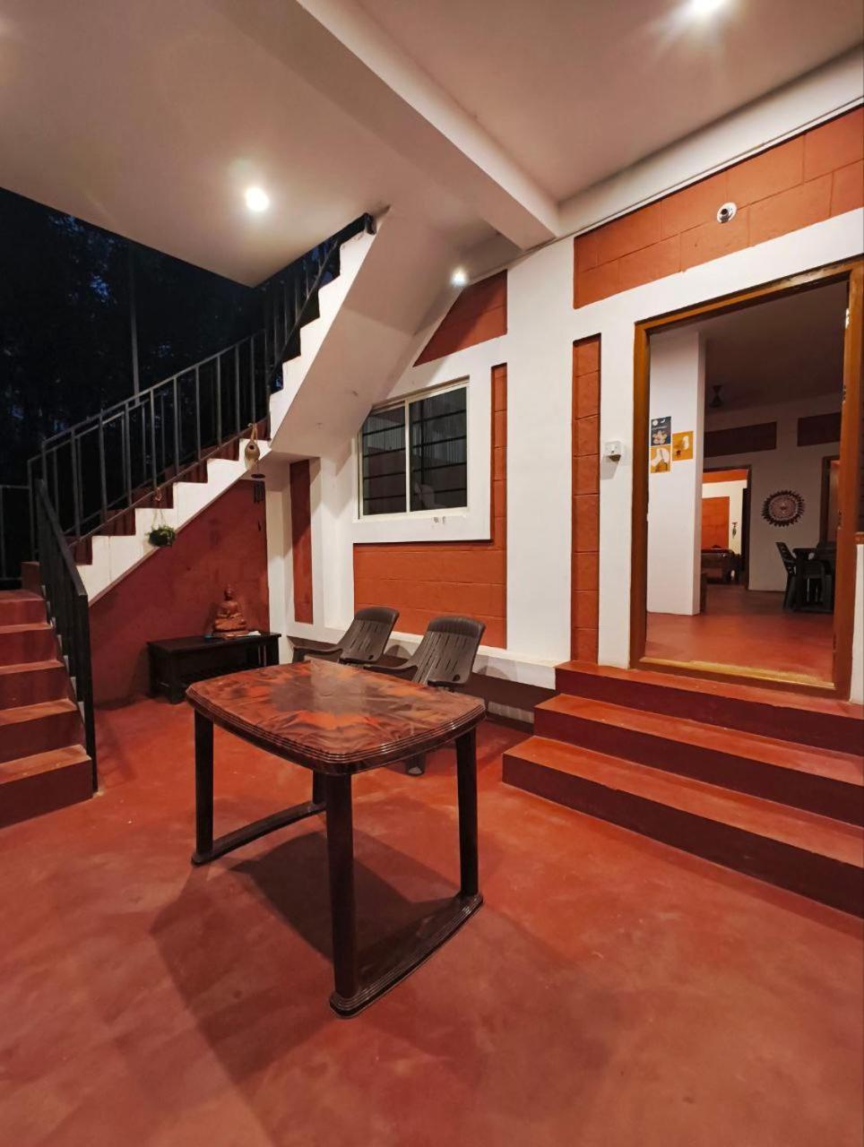 Kamoga Homestay Вираджпет Екстериор снимка
